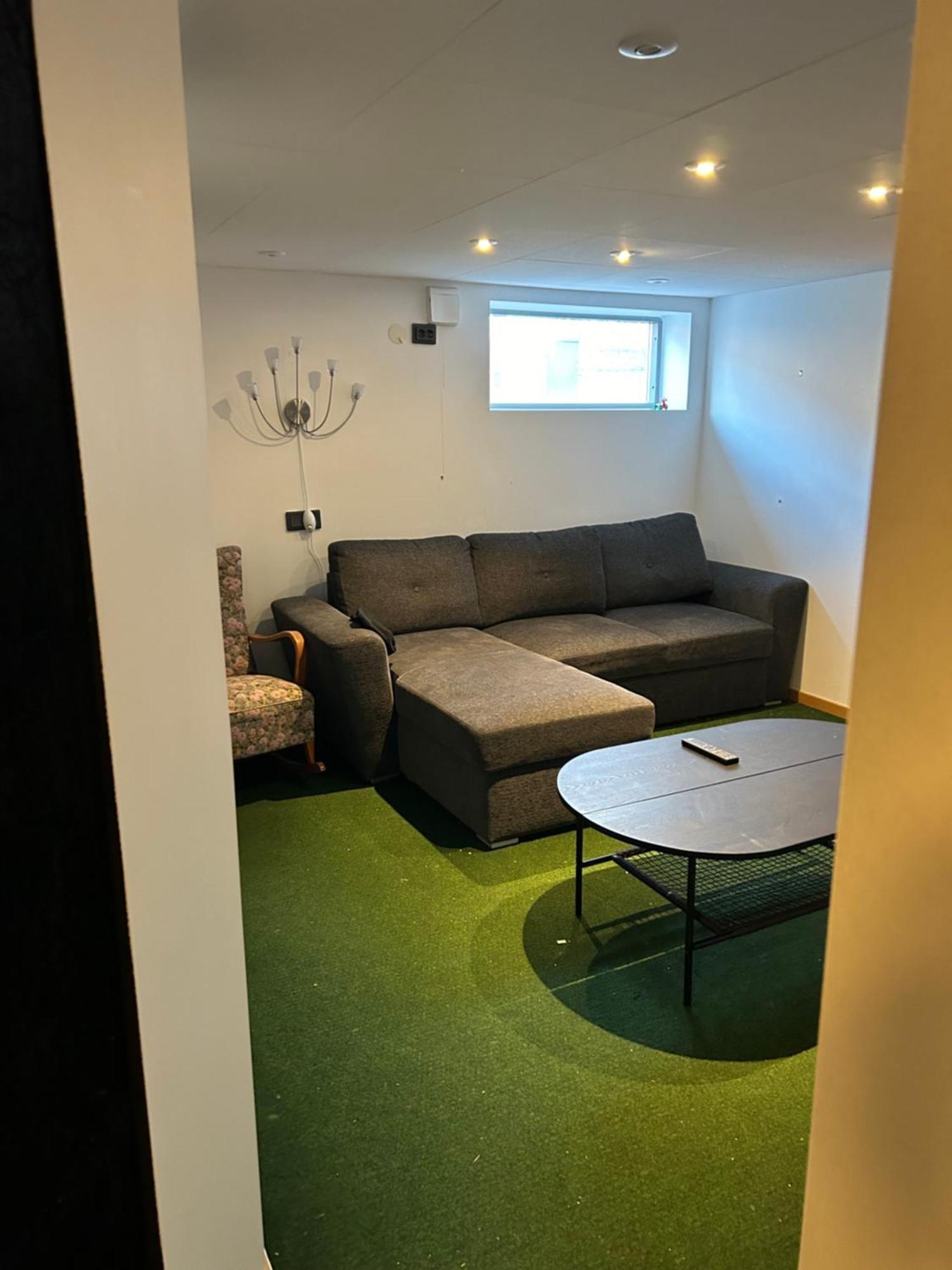 Kaellarlaegenhet Floragatan Apartment Halmstad Luaran gambar